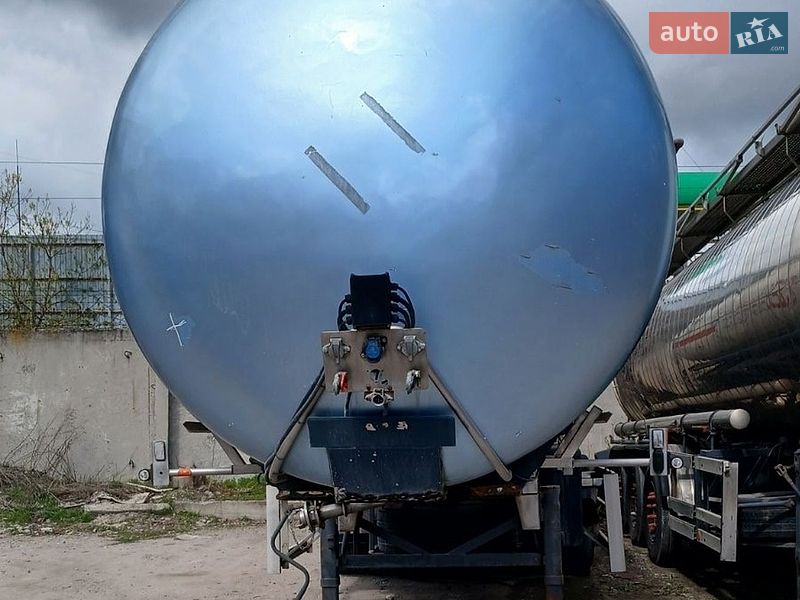 Цистерна полуприцеп Indox SC-3 2002 в Днепре