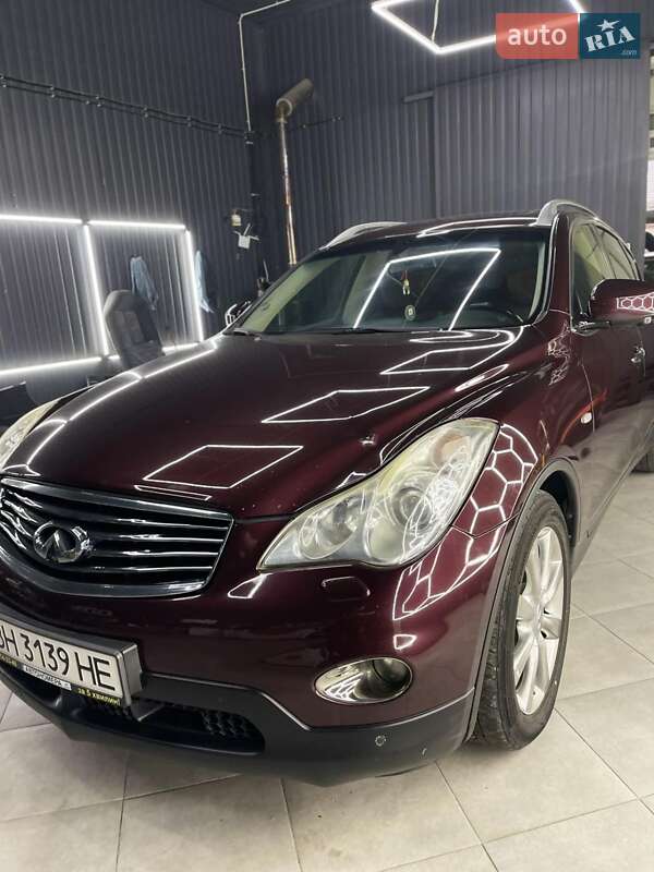 Infiniti EX 25 2011