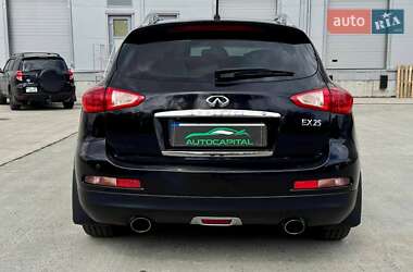 Внедорожник / Кроссовер Infiniti EX 25 2011 в 