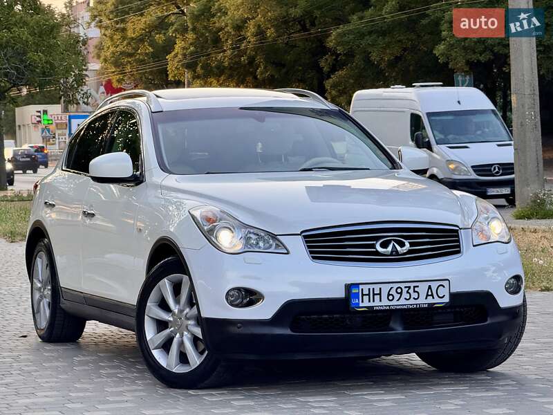 Позашляховик / Кросовер Infiniti EX 25 2011 в Одесі
