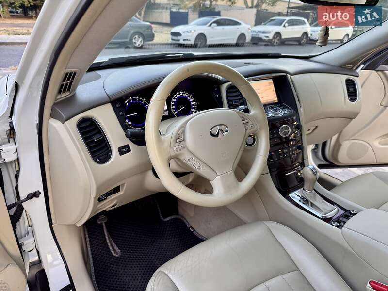Позашляховик / Кросовер Infiniti EX 25 2011 в Одесі