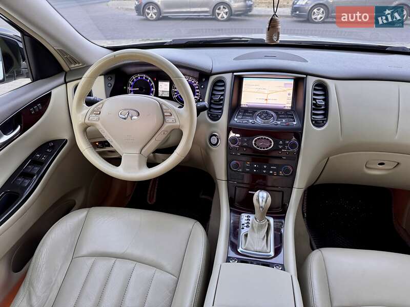 Позашляховик / Кросовер Infiniti EX 25 2011 в Одесі