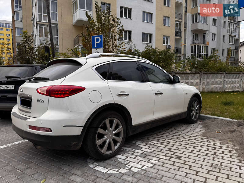 Внедорожник / Кроссовер Infiniti EX 25 2012 в Львове