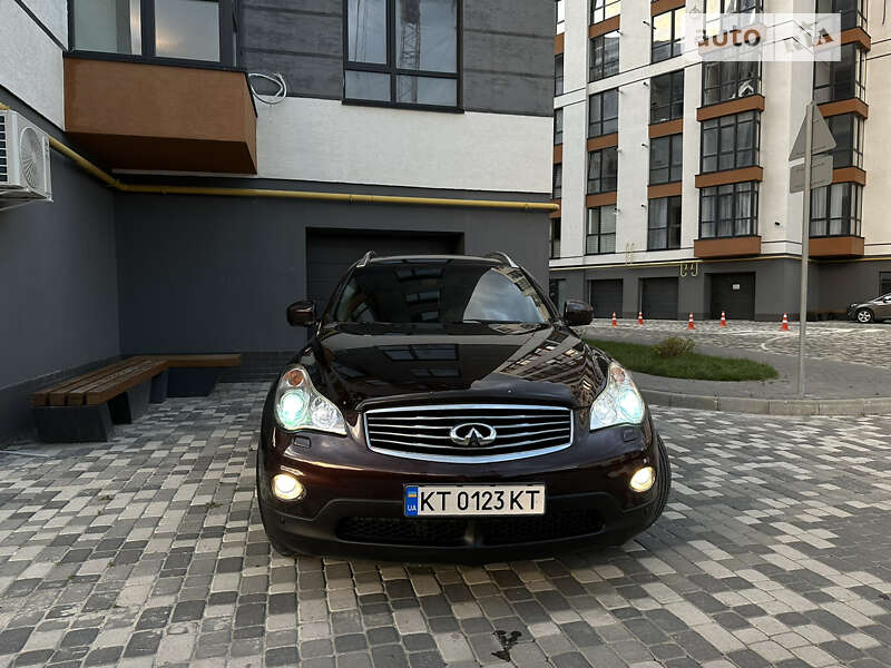 Позашляховик / Кросовер Infiniti EX 35 2009 в Івано-Франківську