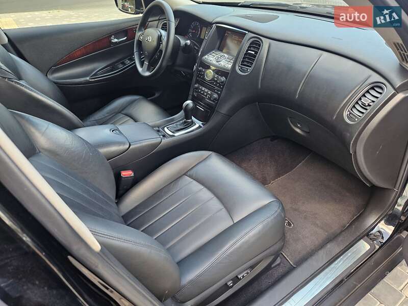 Позашляховик / Кросовер Infiniti EX 35 2007 в Одесі фото 27 Позашляховик / Кросовер Infiniti EX 35 2007 в Одесі