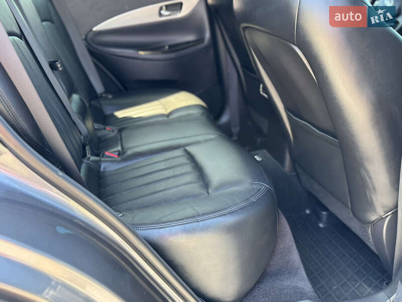Позашляховик / Кросовер Infiniti EX 35 2011 в Тульчині