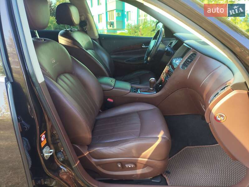 Внедорожник / Кроссовер Infiniti EX 35 2008 в Лубнах фото 17 Внедорожник / Кроссовер Infiniti EX 35 2008 в Лубнах