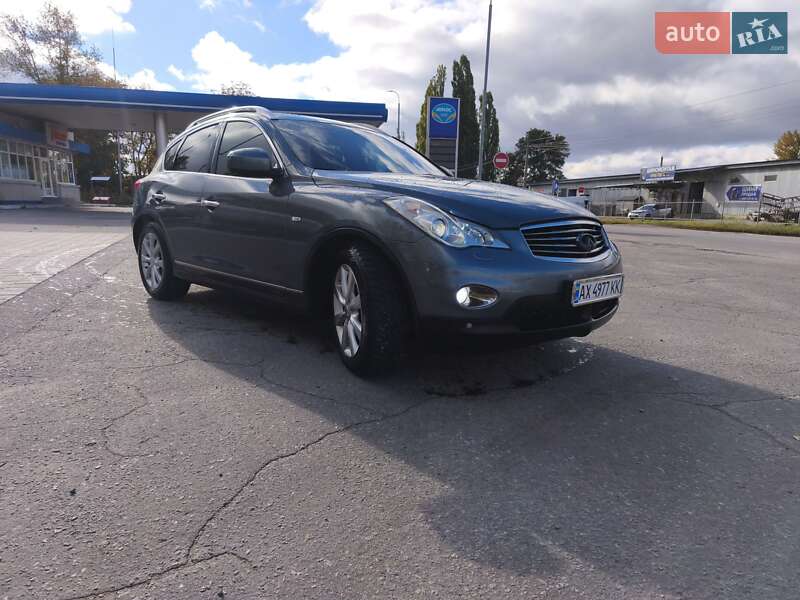 Внедорожник / Кроссовер Infiniti EX 35 2009 в Кременчуге