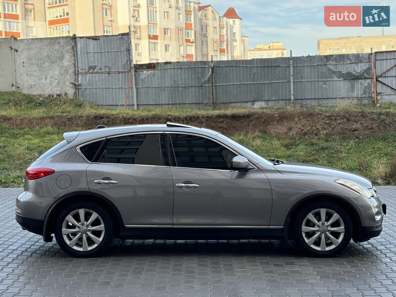Позашляховик / Кросовер Infiniti EX 35 2008 в Чорноморську фото 19 Позашляховик / Кросовер Infiniti EX 35 2008 в Чорноморську