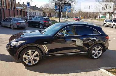 Внедорожник / Кроссовер Infiniti FX 30 2012 в Измаиле