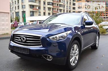 Внедорожник / Кроссовер Infiniti FX 30 2013 в Киеве