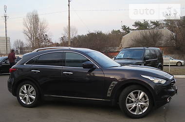 Внедорожник / Кроссовер Infiniti FX 30 2013 в Киеве