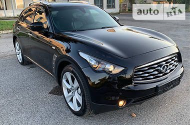 Внедорожник / Кроссовер Infiniti FX 30 2012 в Тернополе