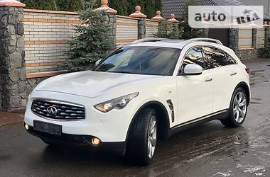 Внедорожник / Кроссовер Infiniti FX 30 2012 в Киеве