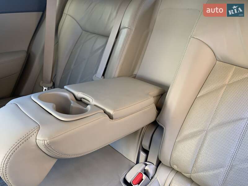 Позашляховик / Кросовер Infiniti FX 30 2012 в Чернігові