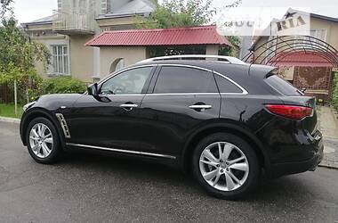 Внедорожник / Кроссовер Infiniti FX 30 2012 в Тернополе