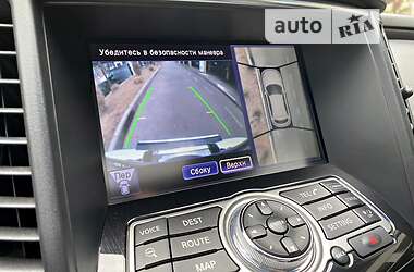 Внедорожник / Кроссовер Infiniti FX 30 2011 в 