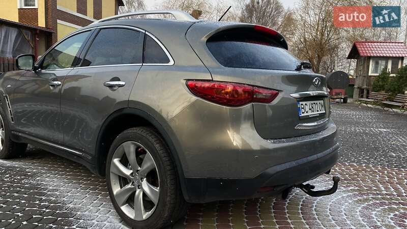 Внедорожник / Кроссовер Infiniti FX 30 2011 в Шептицькому