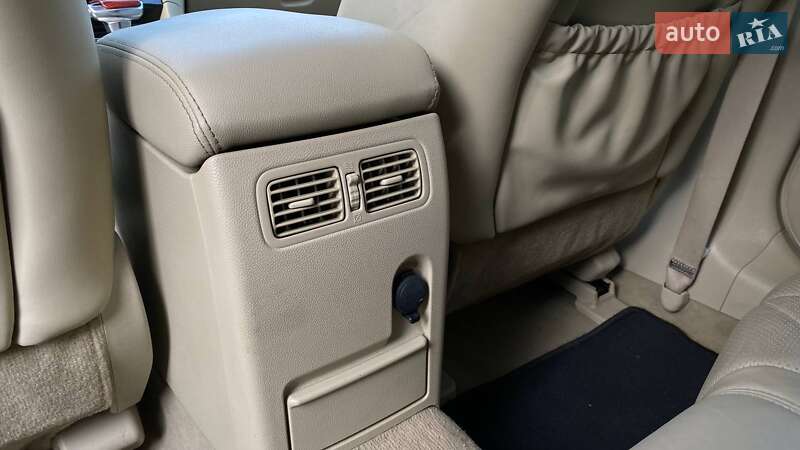 Внедорожник / Кроссовер Infiniti FX 30 2011 в Шептицькому