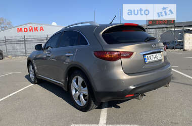 Позашляховик / Кросовер Infiniti FX 30 2011 в Києві