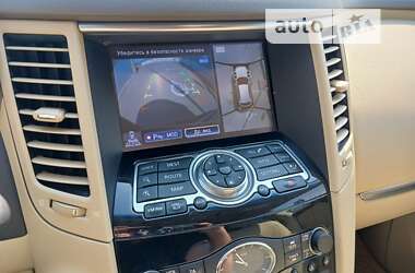 Внедорожник / Кроссовер Infiniti FX 30 2013 в Киеве