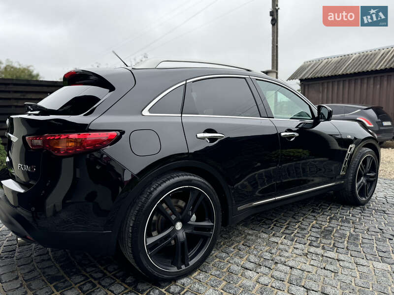 Позашляховик / Кросовер Infiniti FX 30 2012 в Тернополі