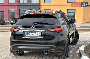 Позашляховик / Кросовер Infiniti FX 30 2011 в Рівному