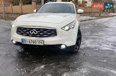 Позашляховик / Кросовер Infiniti FX 30 2011 в Полтаві