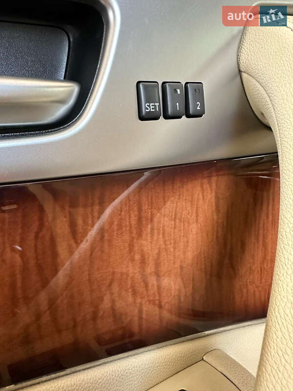 Внедорожник / Кроссовер Infiniti FX 30 2012 в Мукачево