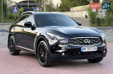 Позашляховик / Кросовер Infiniti FX 30 2011 в 