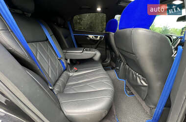 Внедорожник / Кроссовер Infiniti FX 30 2012 в 