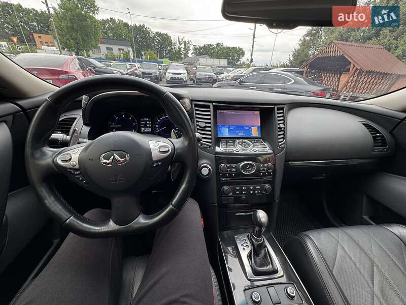Внедорожник / Кроссовер Infiniti FX 30 2012 в Виннице
