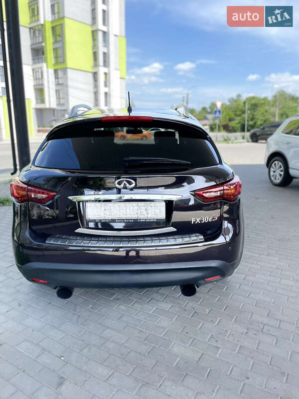 Внедорожник / Кроссовер Infiniti FX 30 2011 в Днепре