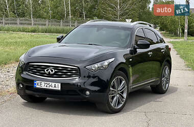 Внедорожник / Кроссовер Infiniti FX 30 2010 в 