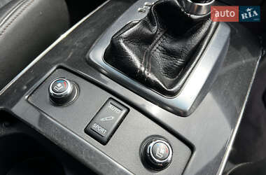 Внедорожник / Кроссовер Infiniti FX 30 2010 в 