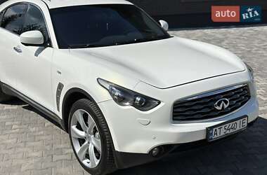Внедорожник / Кроссовер Infiniti FX 30 2010 в 