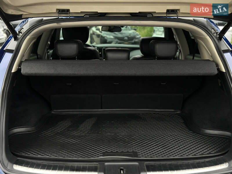Позашляховик / Кросовер Infiniti FX 30 2012 в Харкові