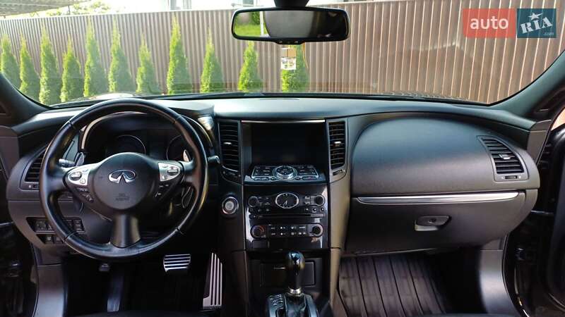 Внедорожник / Кроссовер Infiniti FX 30 2011 в Дрогобыче
