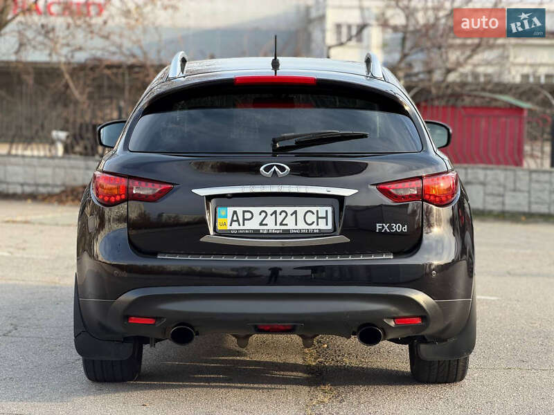 Внедорожник / Кроссовер Infiniti FX 30 2012 в Запорожье
