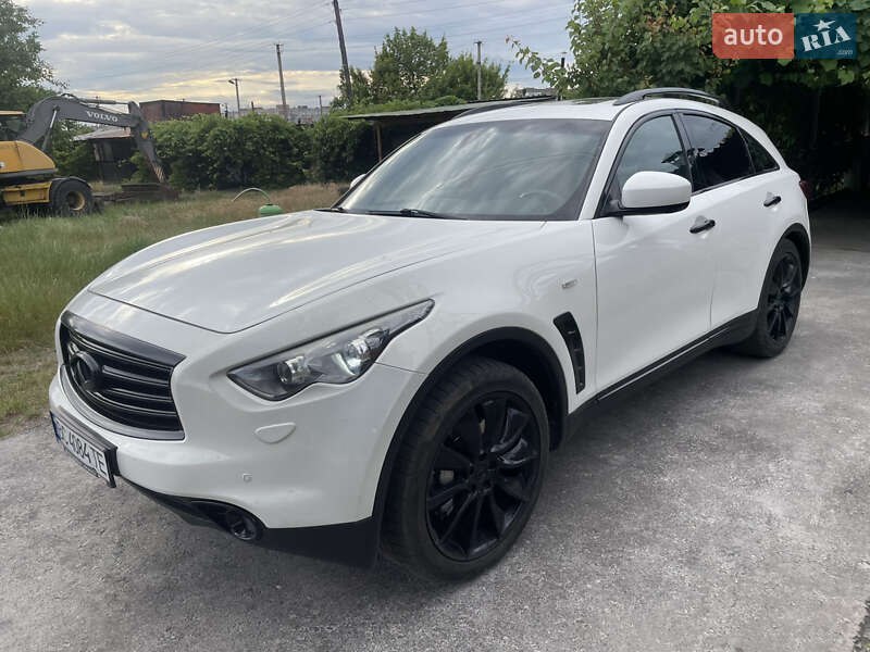 Infiniti FX 30 2012