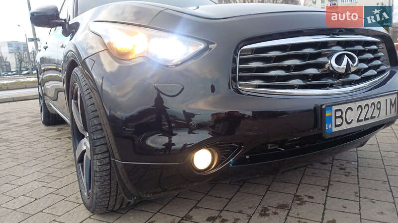 Внедорожник / Кроссовер Infiniti FX 30 2011 в Дрогобыче