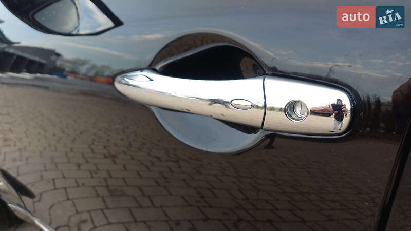 Внедорожник / Кроссовер Infiniti FX 30 2011 в Дрогобыче