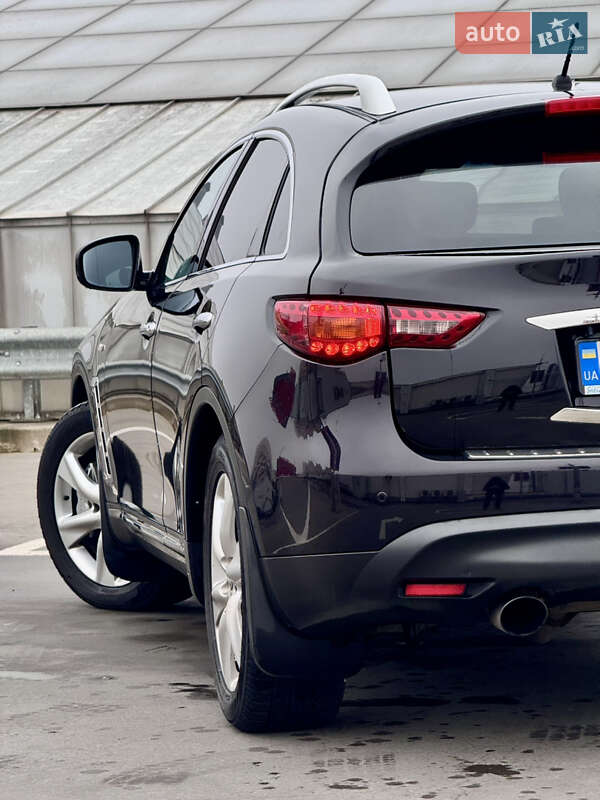 Внедорожник / Кроссовер Infiniti FX 30 2012 в Киеве фото 21 Внедорожник / Кроссовер Infiniti FX 30 2012 в Киеве