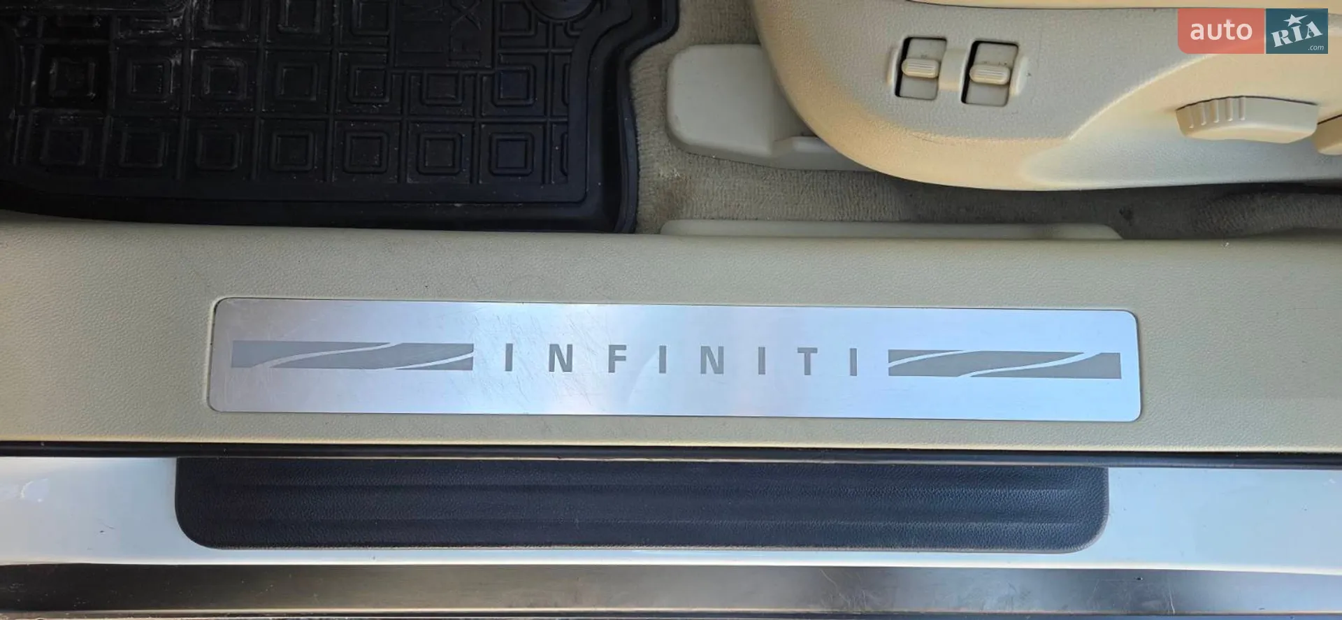 2011 Infiniti FX - мініатюра 16