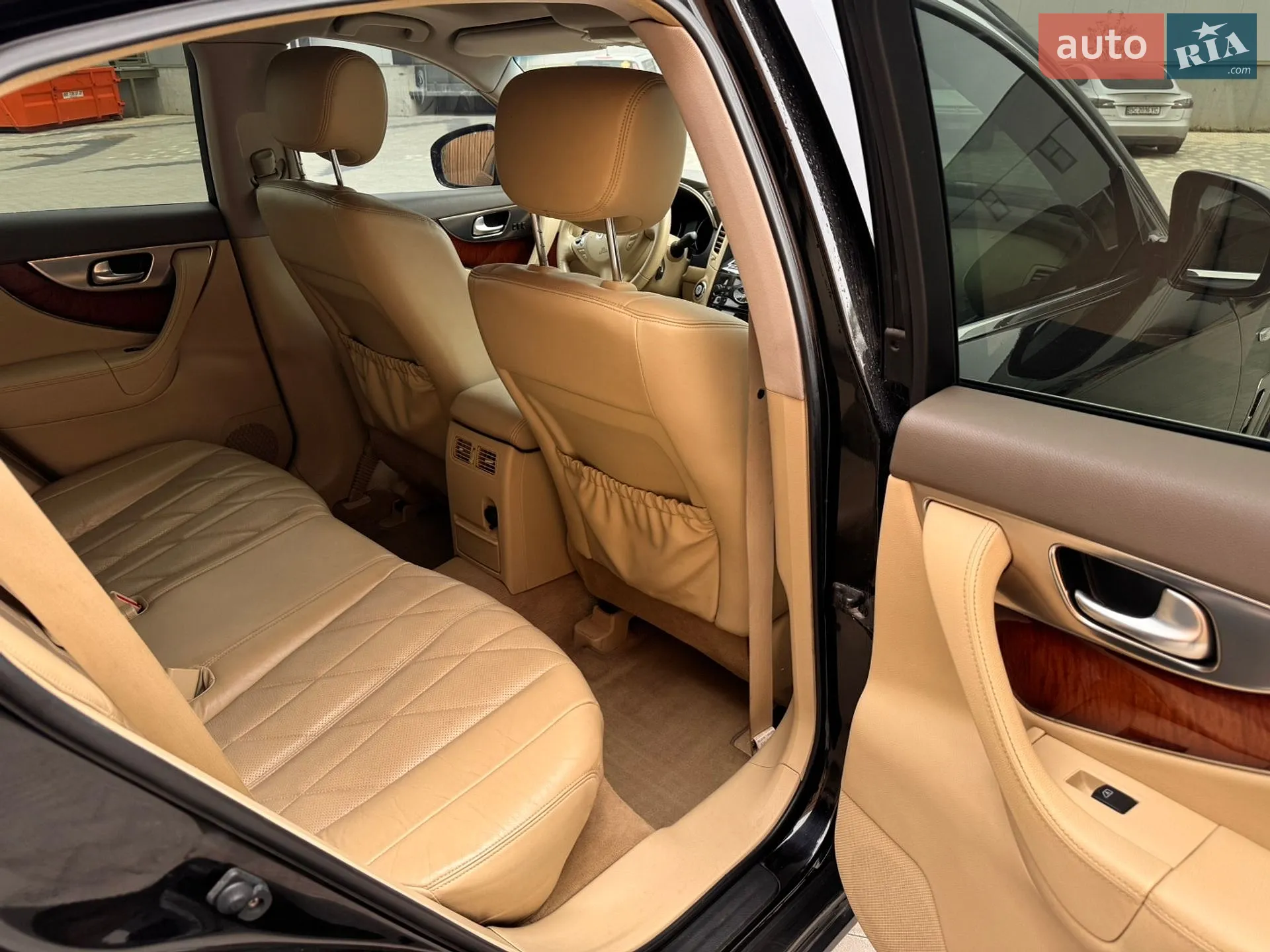 2010 Infiniti FX - мініатюра 11