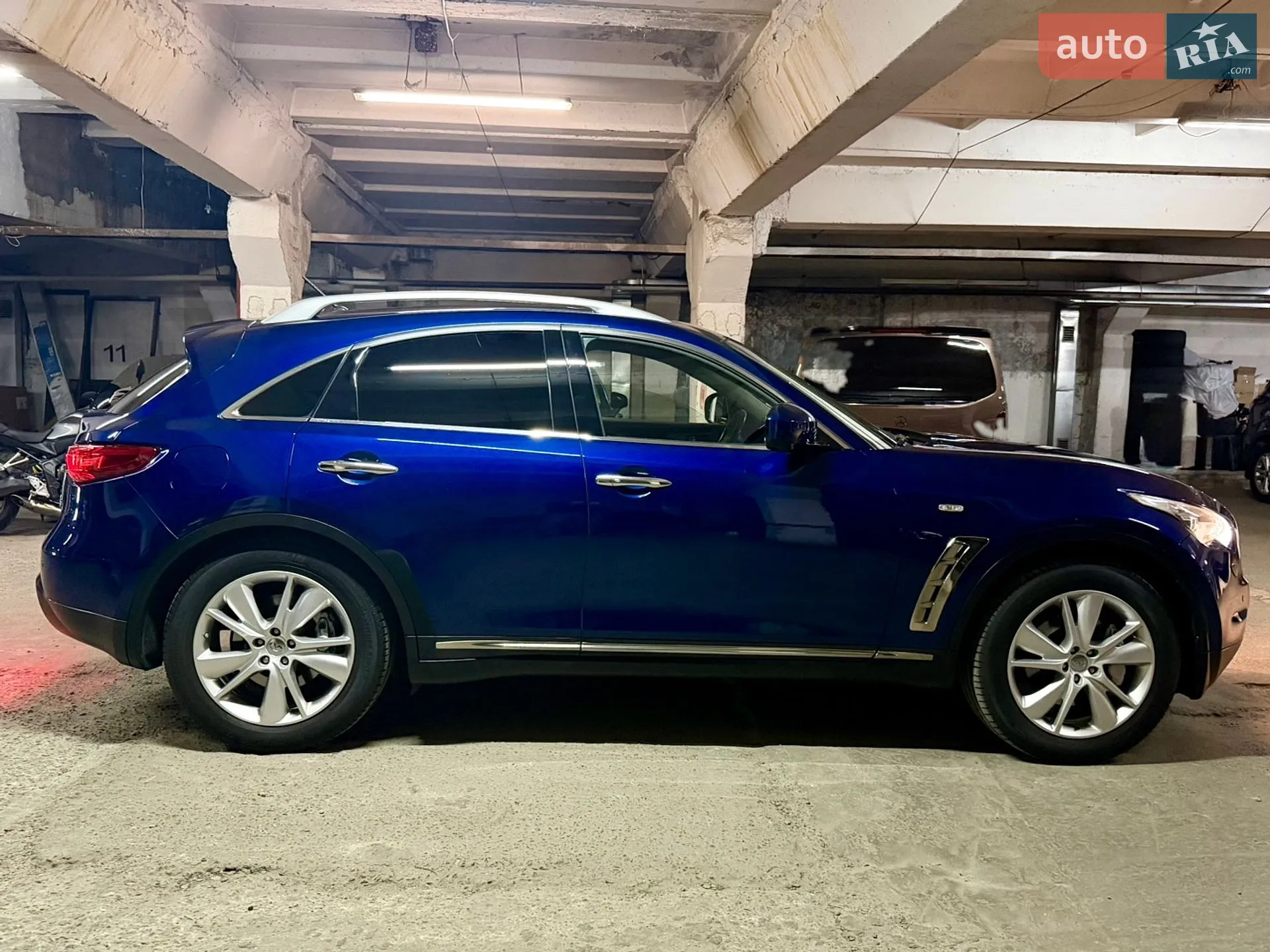 2012 Infiniti FX - мініатюра 13