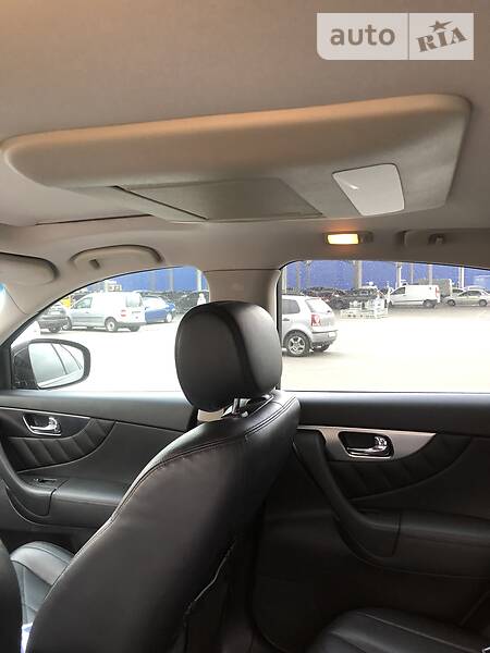 Позашляховик / Кросовер Infiniti FX 35 2008 в Києві