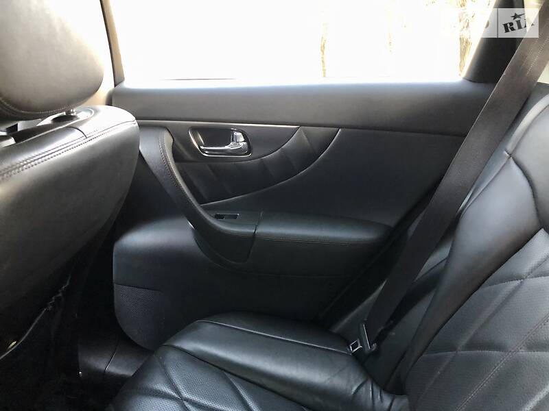 Позашляховик / Кросовер Infiniti FX 35 2008 в Одесі