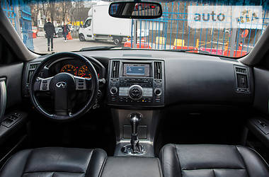Позашляховик / Кросовер Infiniti FX 35 2007 в 