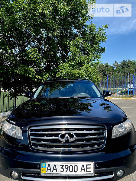 Позашляховик / Кросовер Infiniti FX 35 2007 в 